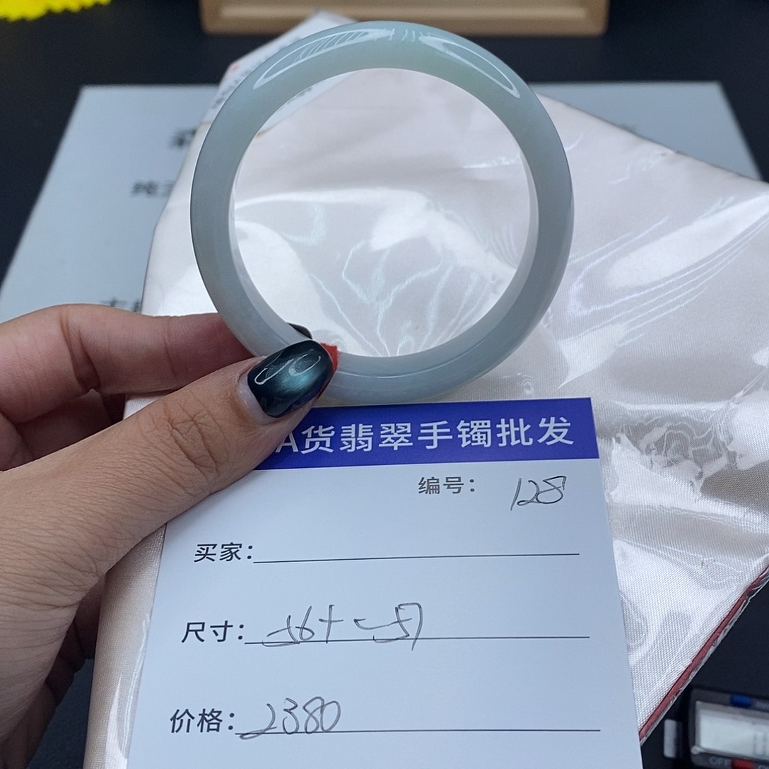 翡翠未镶嵌手镯百元手镯默认瑕疵
