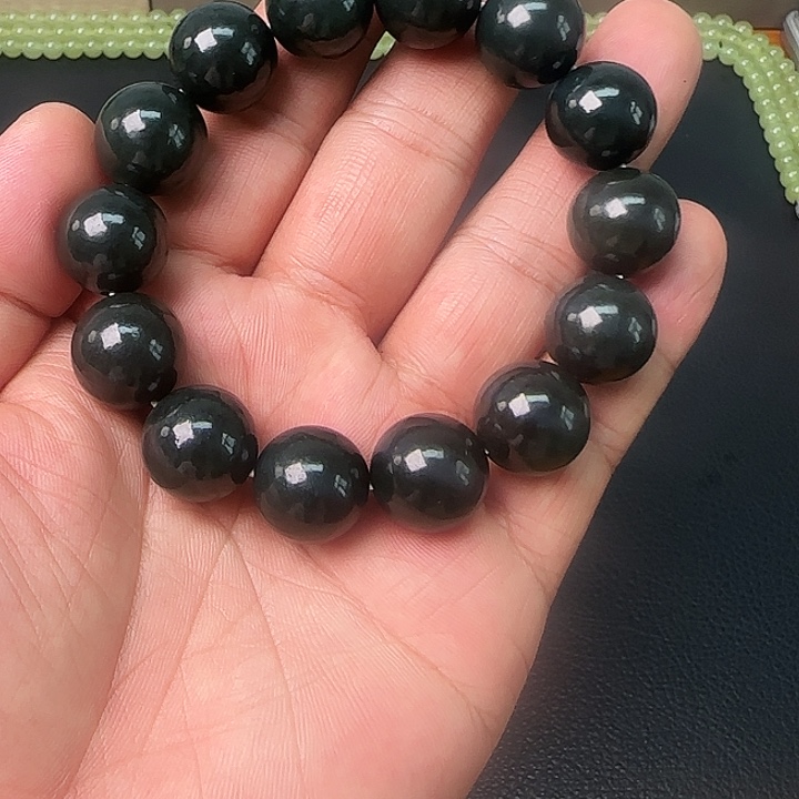 手链未镶嵌和田玉