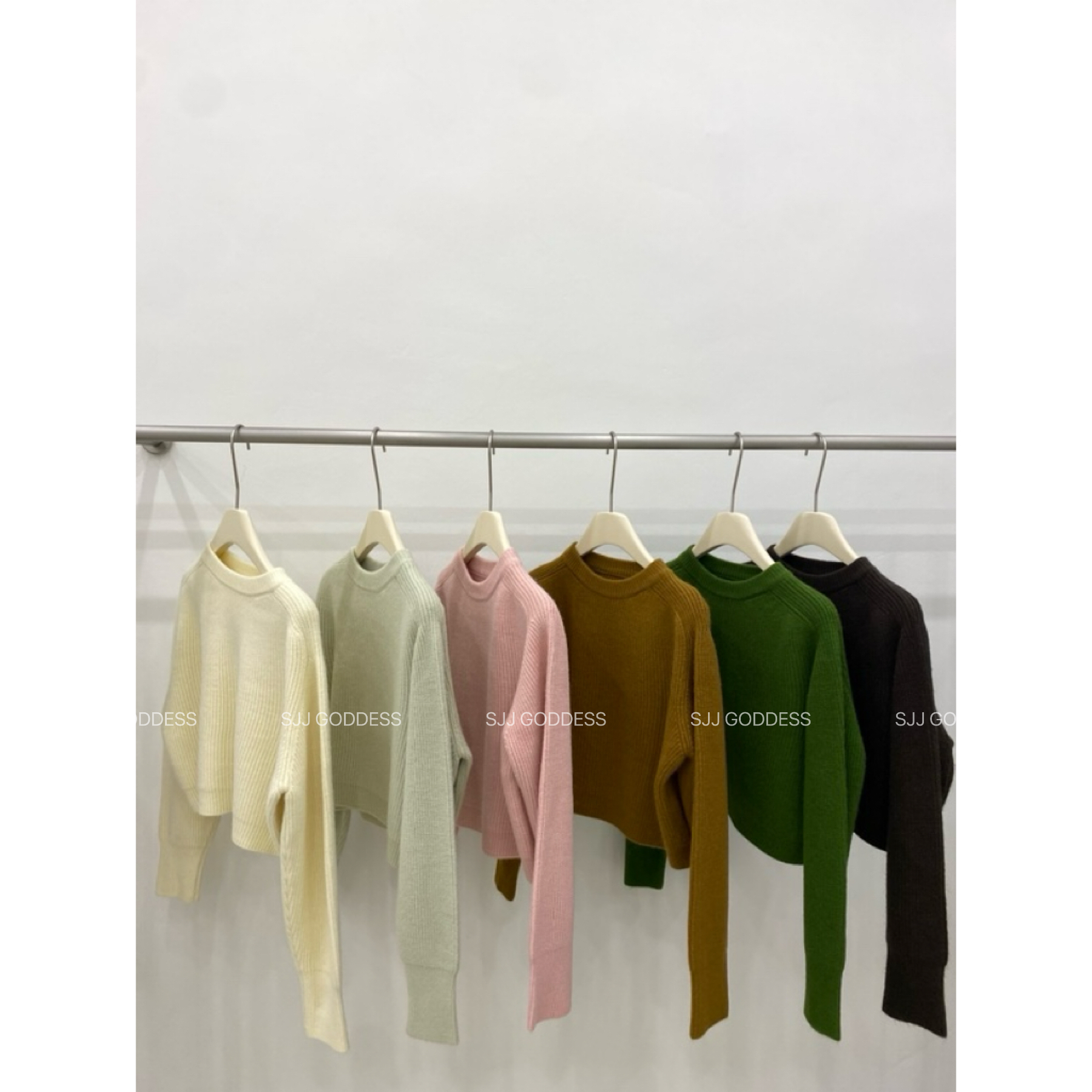 【娇娇私服定制】新款休闲短款圆领针织毛衣（衣长41）8920#