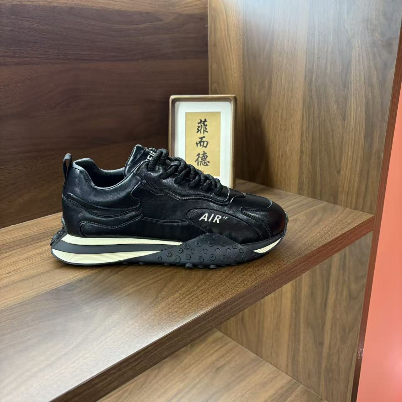 【高版菲而德12-10】2025爆款时尚休闲轻便舒适轻奢潮鞋单棉同款