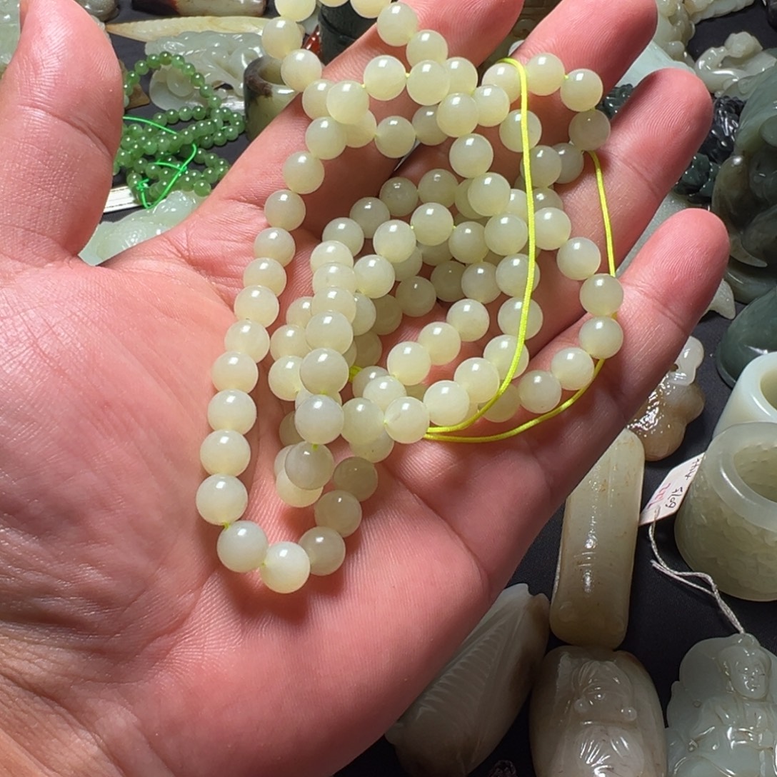 马***哥和田玉未镶嵌颈饰