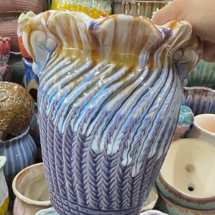 凑9块包邮，有孔，陶瓷花盆