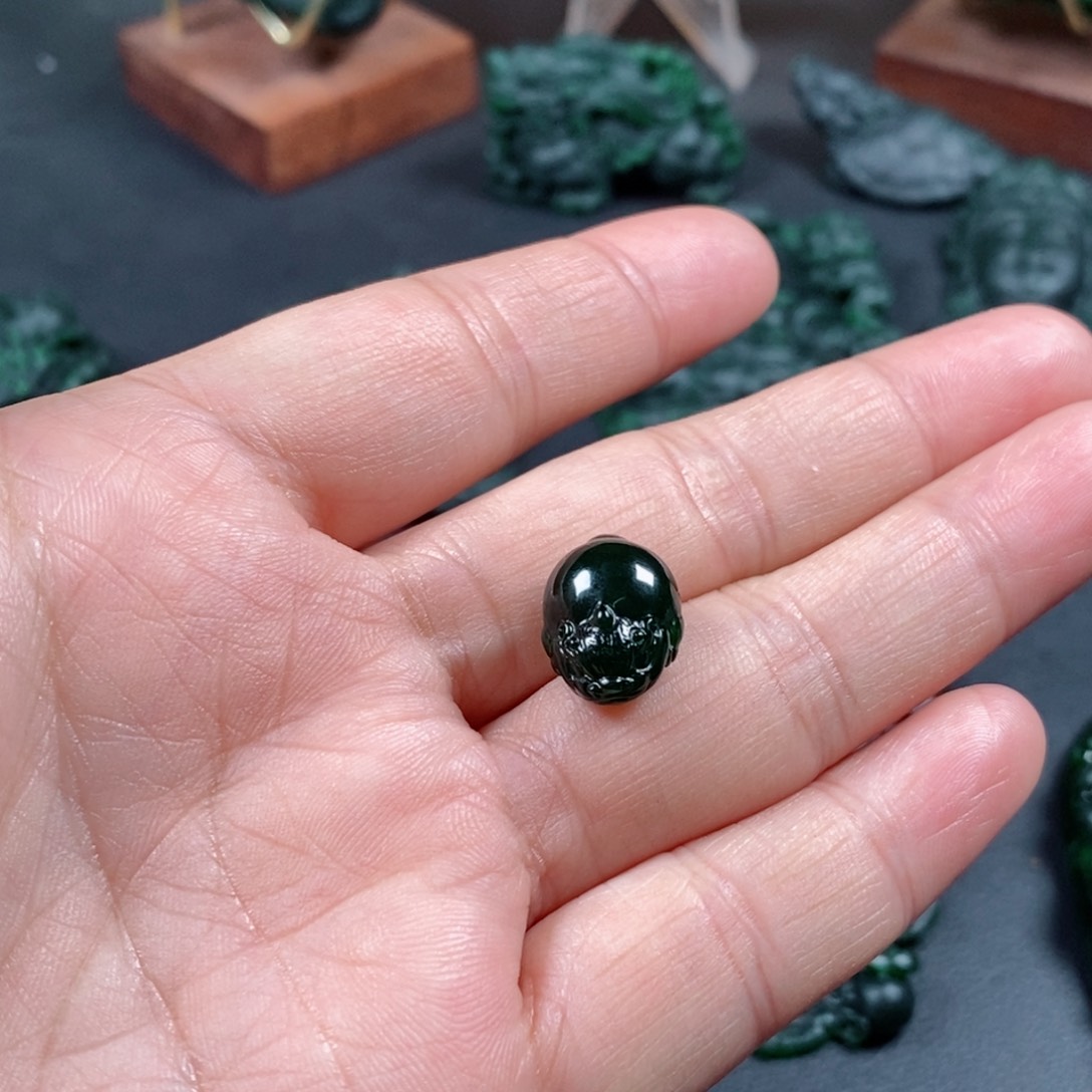 定制翡翠未镶嵌翡翠吊坠x