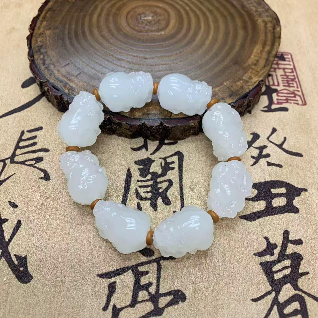 新疆黑山料貔貅手串-精工-细腻-温润