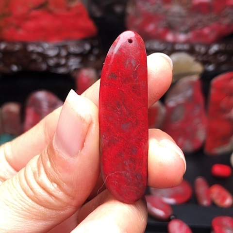 昌化鸡血石昌化鸡血石挂件