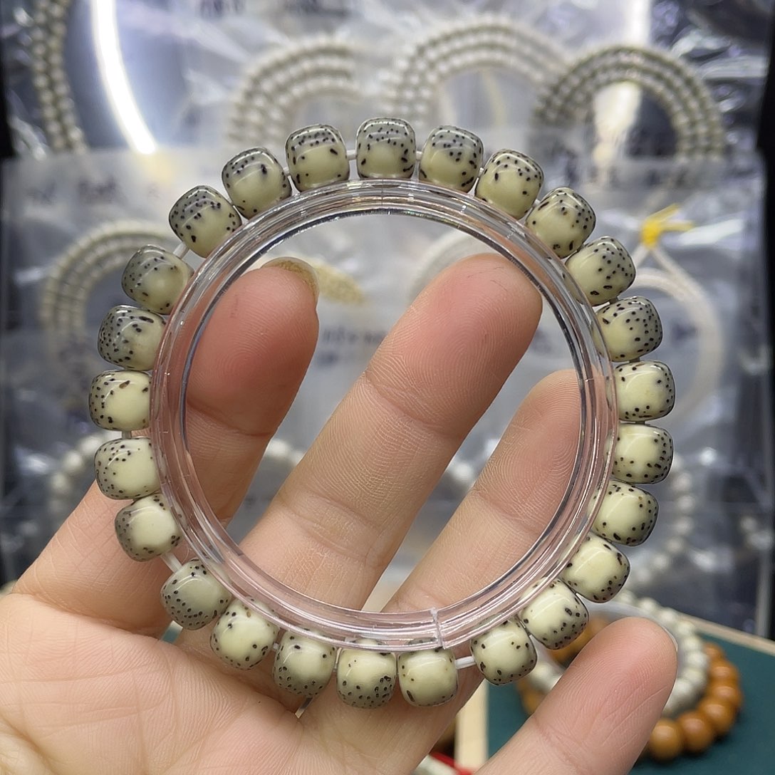 吊坠星月菩提河豚9.8