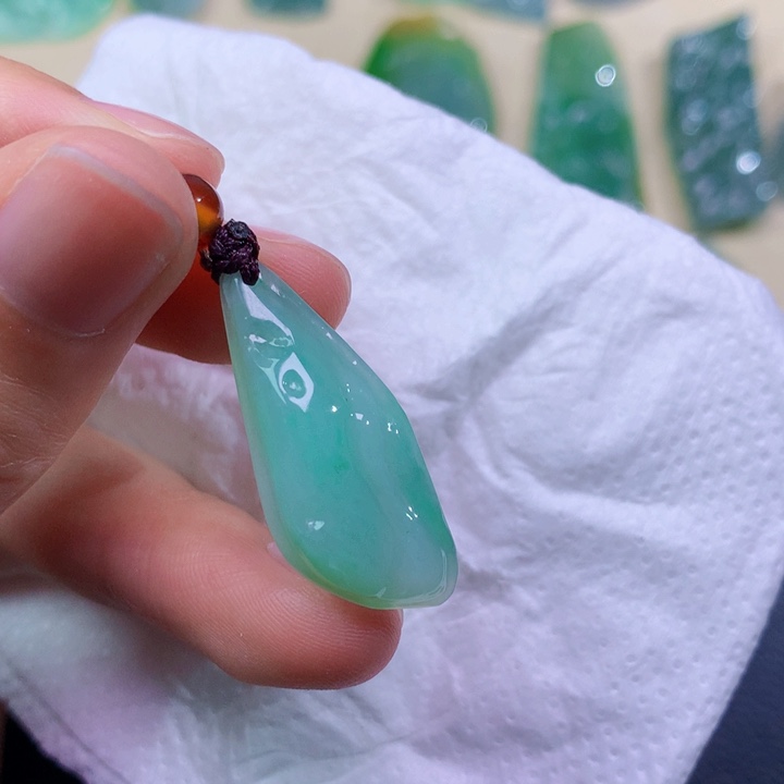 @***磊翡翠未镶嵌吊坠(不含链)