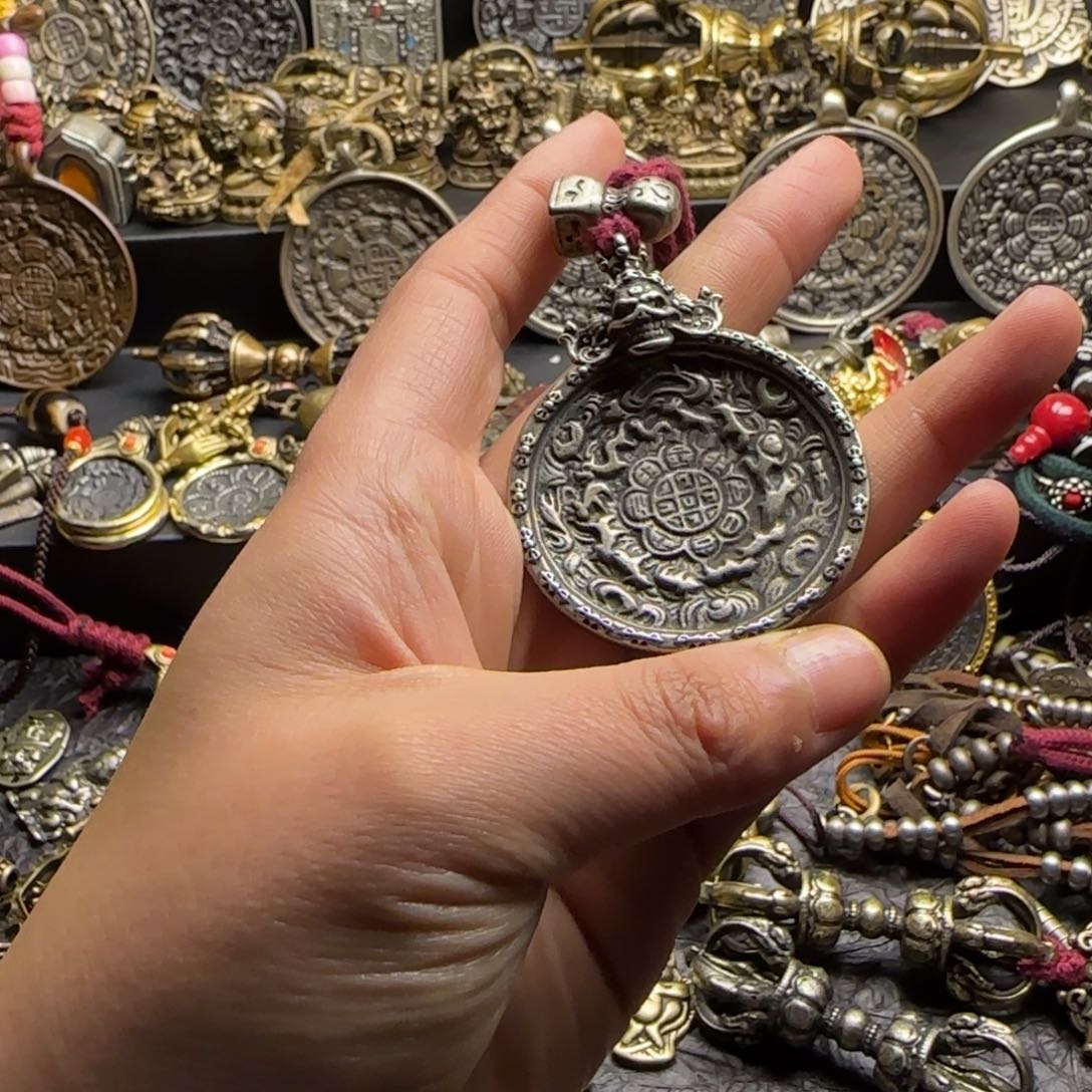 泥塑精品小元素你兄弟拥有