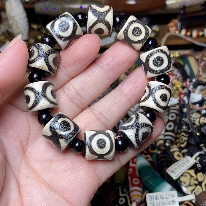 玛瑙/玉髓未镶嵌手链