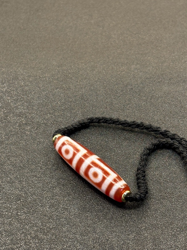 红肉地门四眼珠珠锁骨链