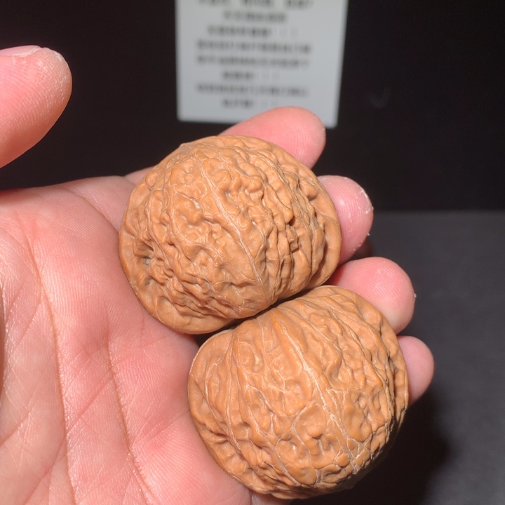 文玩核桃吊坠40.5铁锤120