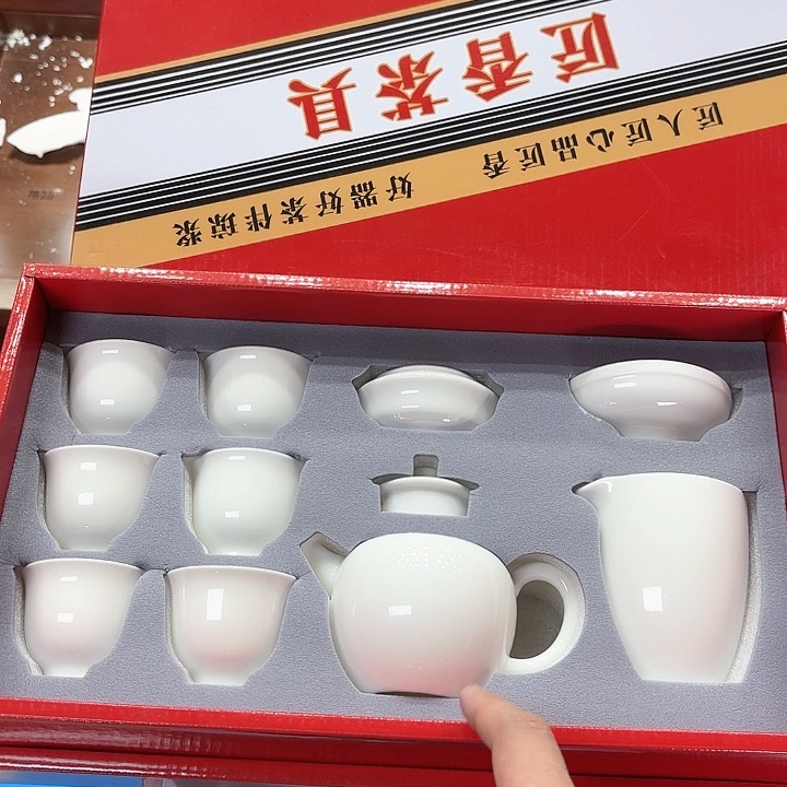 孤品茶具套装等等。           
