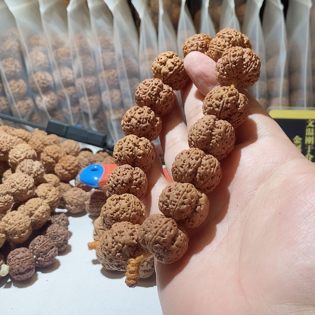 吊坠金刚菩提一****篮粱傲雪梅花23mm