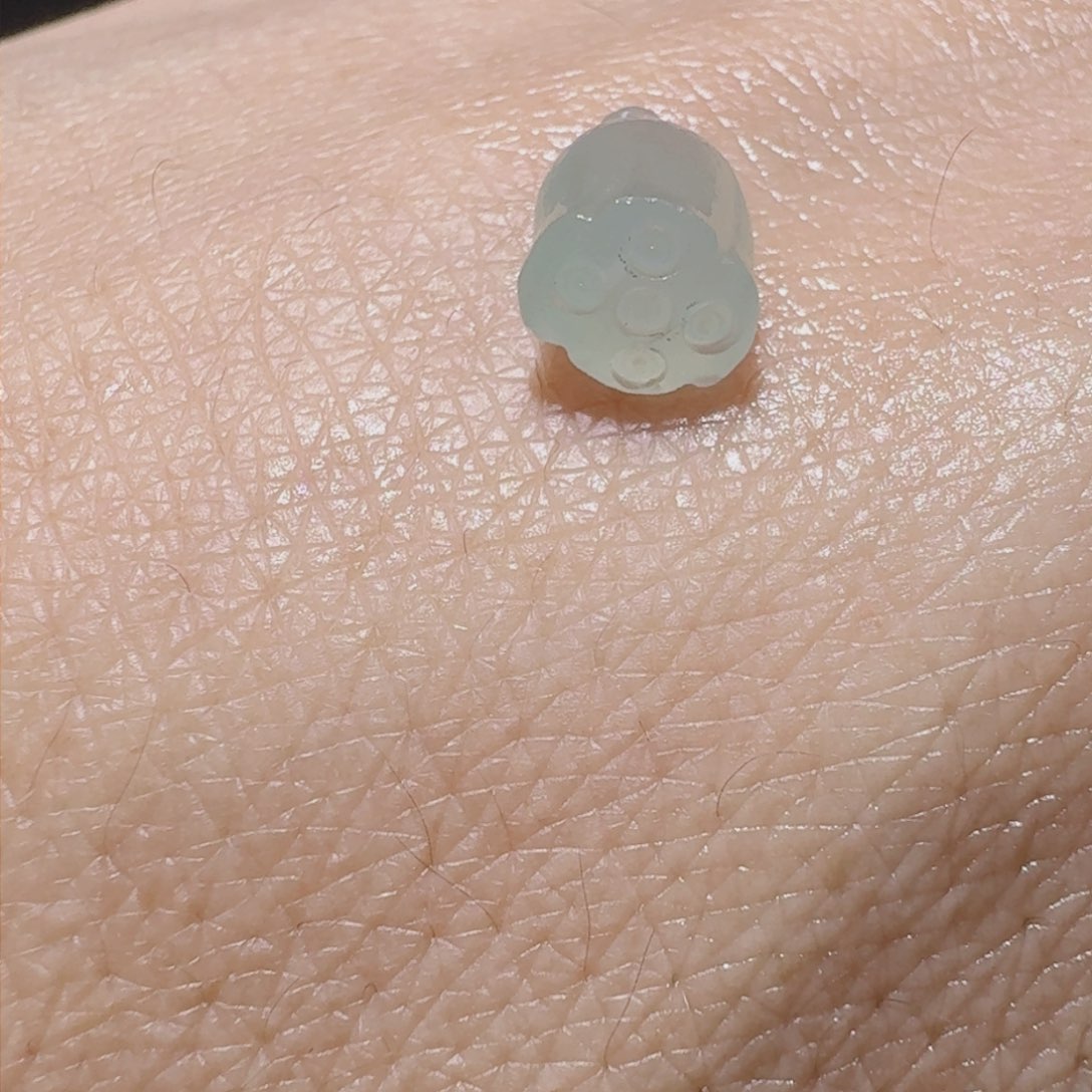 定制翡翠未镶嵌天然翡翠莲蓬