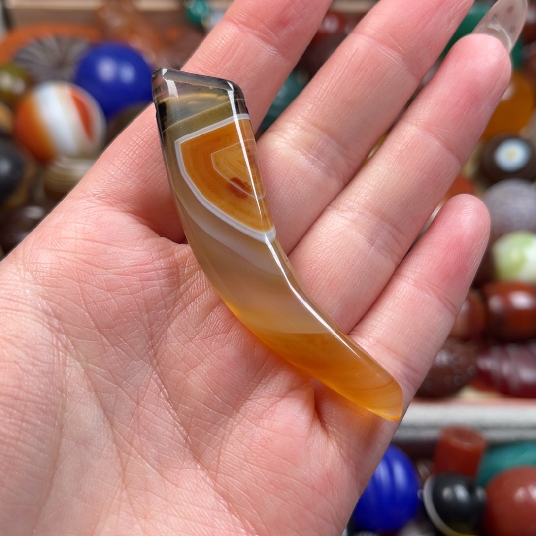 玛瑙/玉髓颈饰未镶嵌