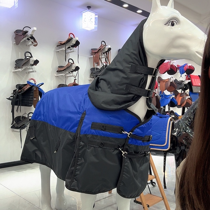 115码马衣，黑色一件