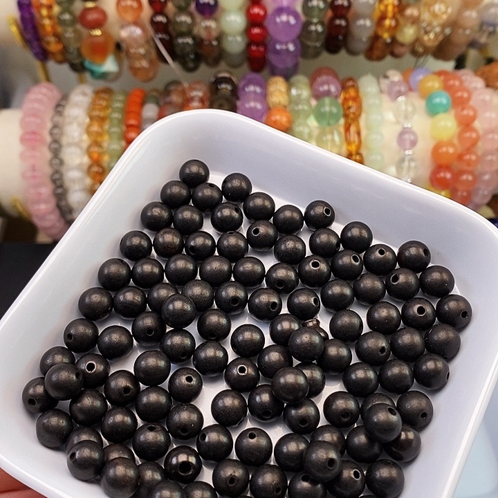 未镶嵌卡8沉香30玛瑙/玉髓