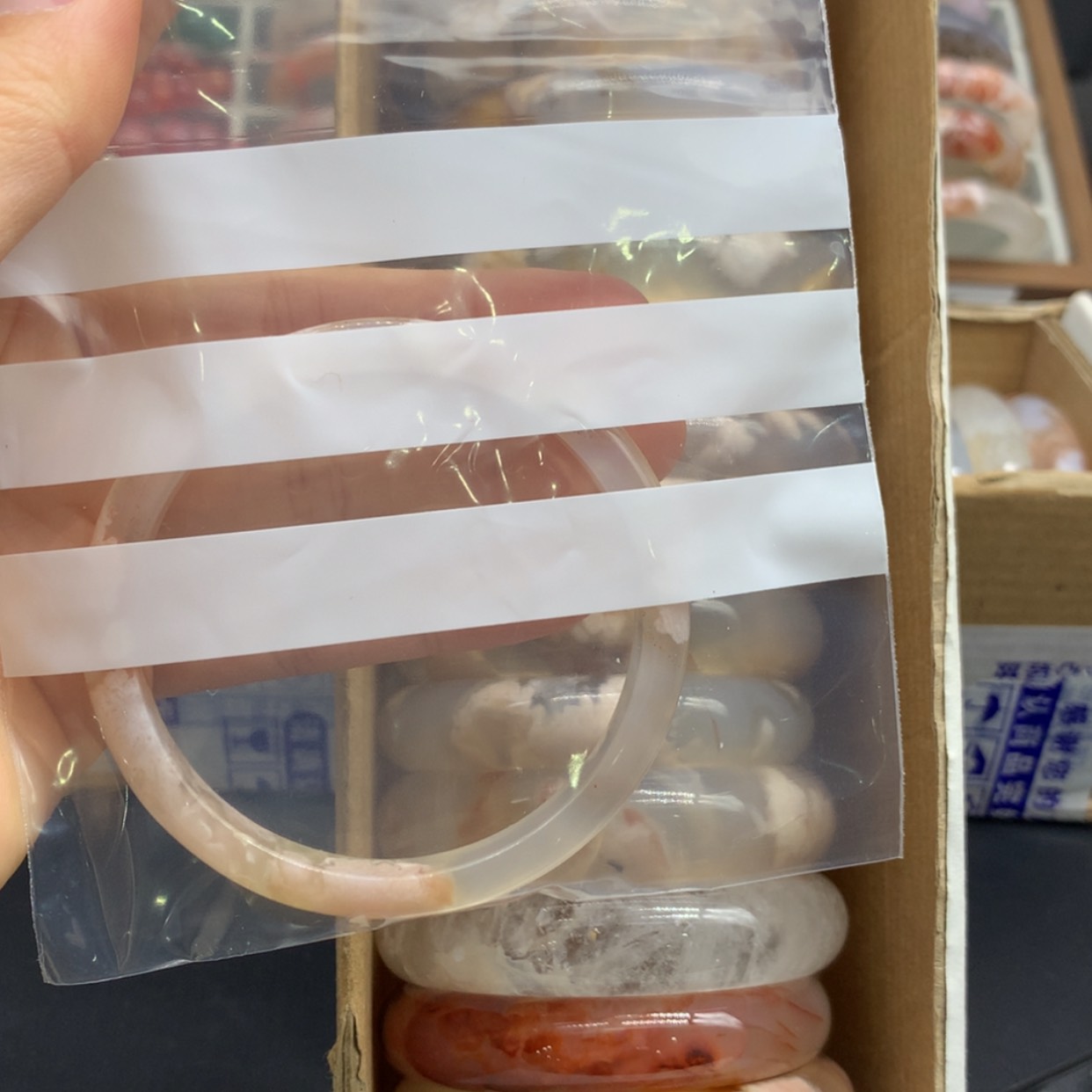 【闪购商品】玛瑙/玉髓手镯未镶嵌T