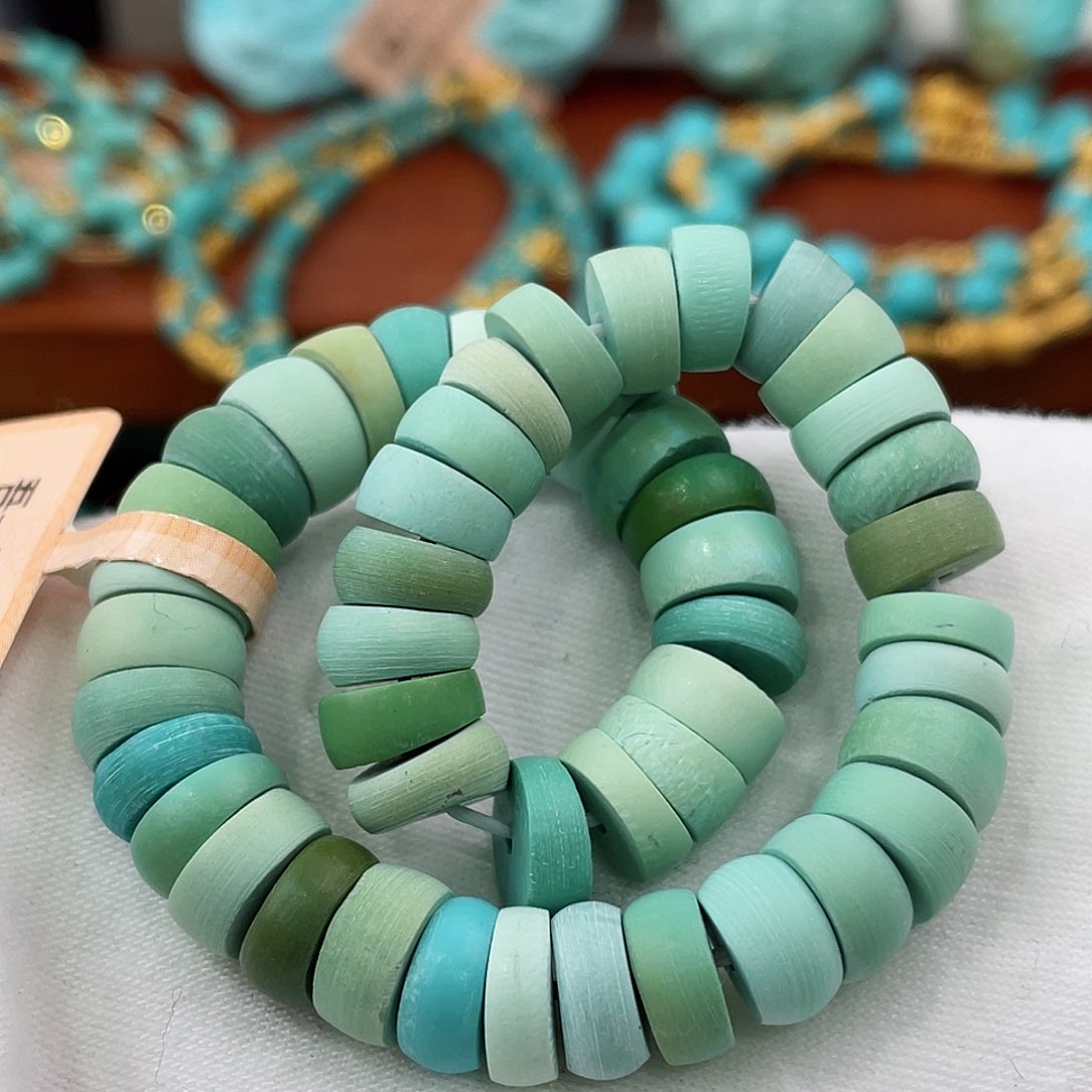 绿松石未镶嵌珠宝半成品