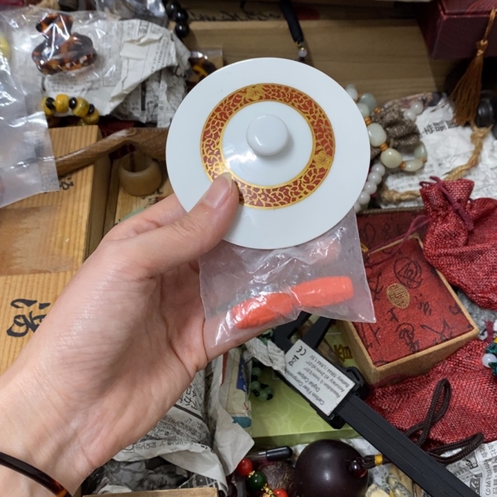 瓷片哈中古工艺品一件
