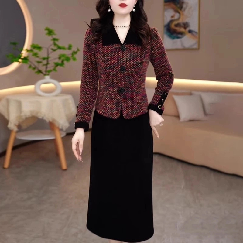 妈妈假两件连衣裙女2025冬季新款时尚拼接显瘦大码女中年打底裙子