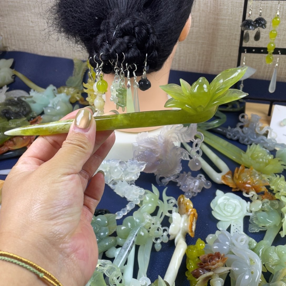 蛇纹石玉未镶嵌发饰