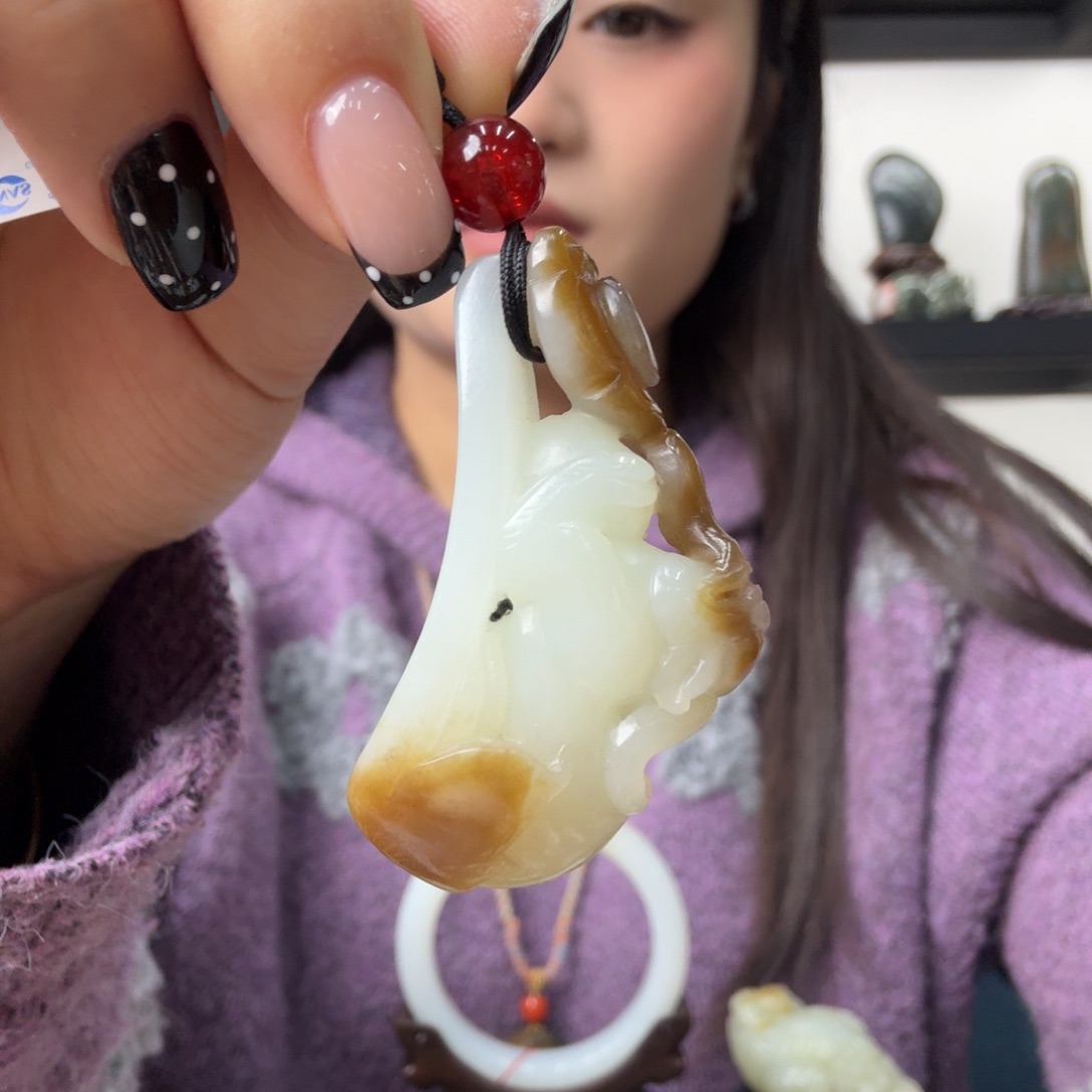 和田玉未镶嵌吊坠(不含链)