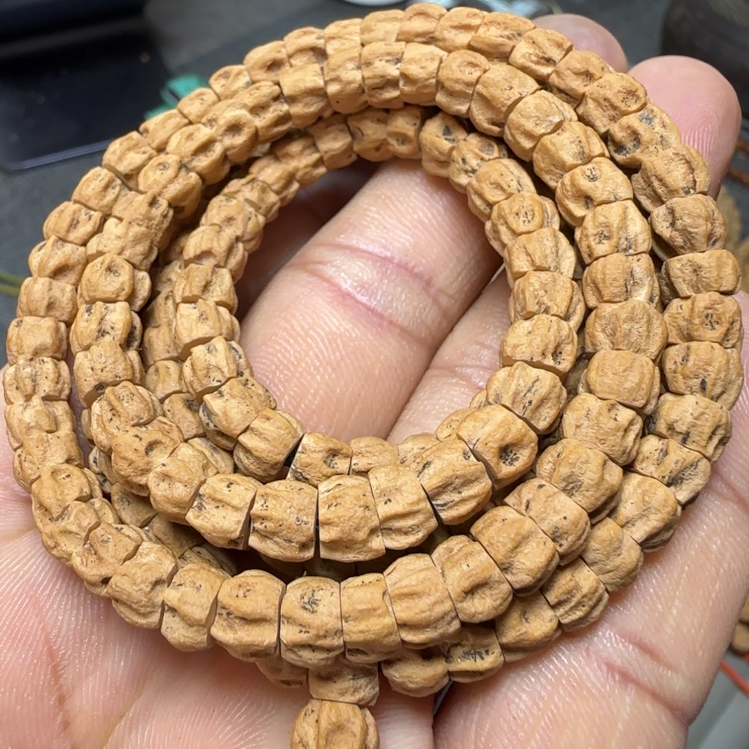 柏香籽/百香籽吊坠