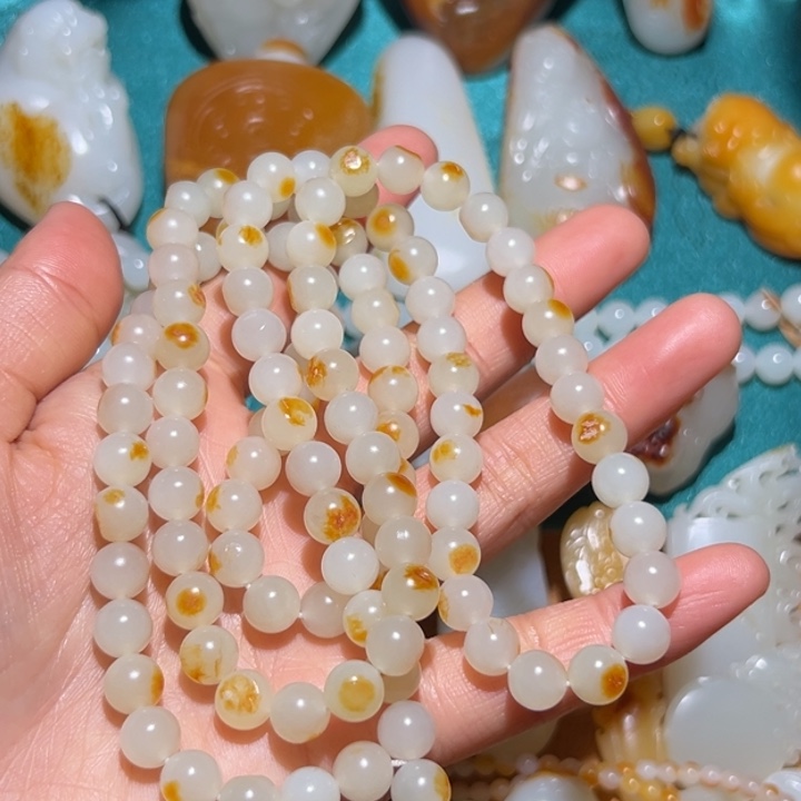 .***水和田玉未镶嵌颈饰