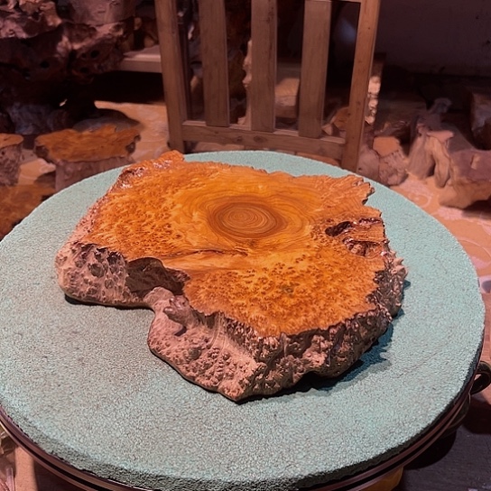 成***雕四川省成都市香松木