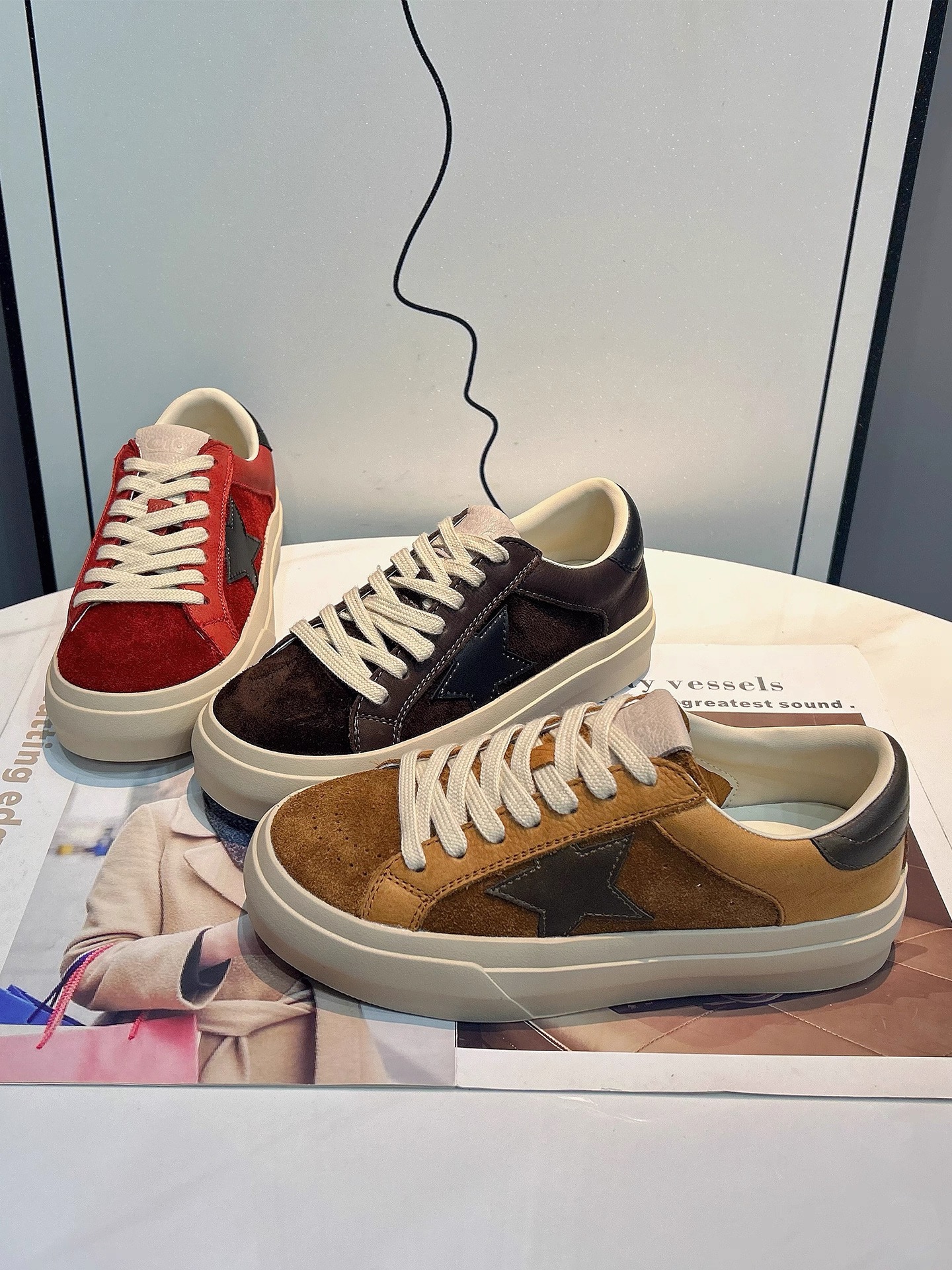 头层牛皮时尚美一步秋季新款复古星星板鞋时髦斤韩版低帮女鞋平底