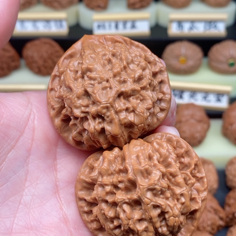 【闪购商品】文玩核桃吊坠✨****✨官帽