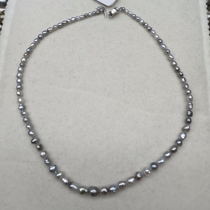 颈饰未镶嵌海水珍珠铂金灰ke shi