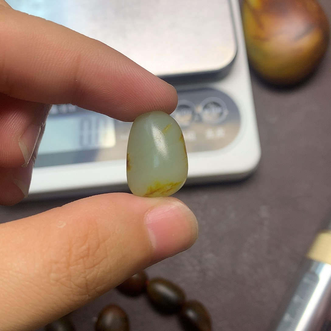 和田玉（糖玉）未镶嵌挂件