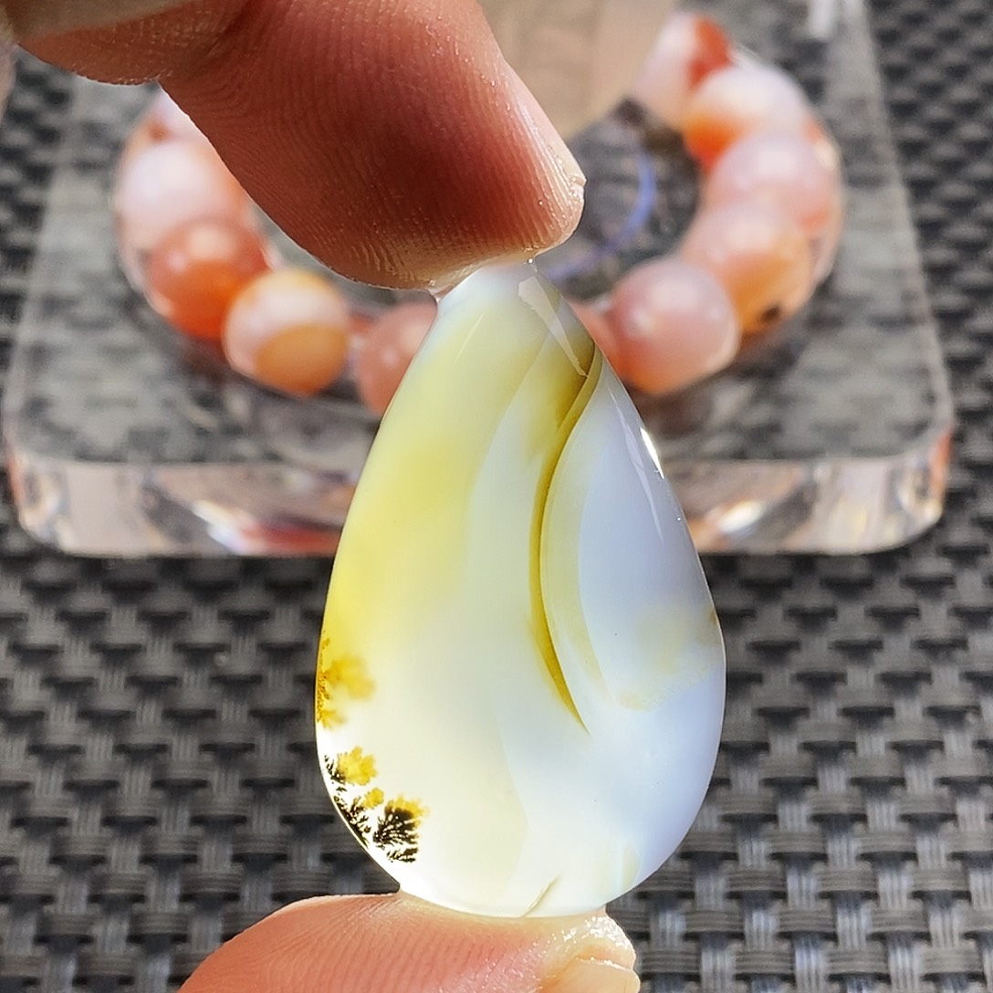 玛瑙/玉髓未镶嵌吊坠(不含链)96