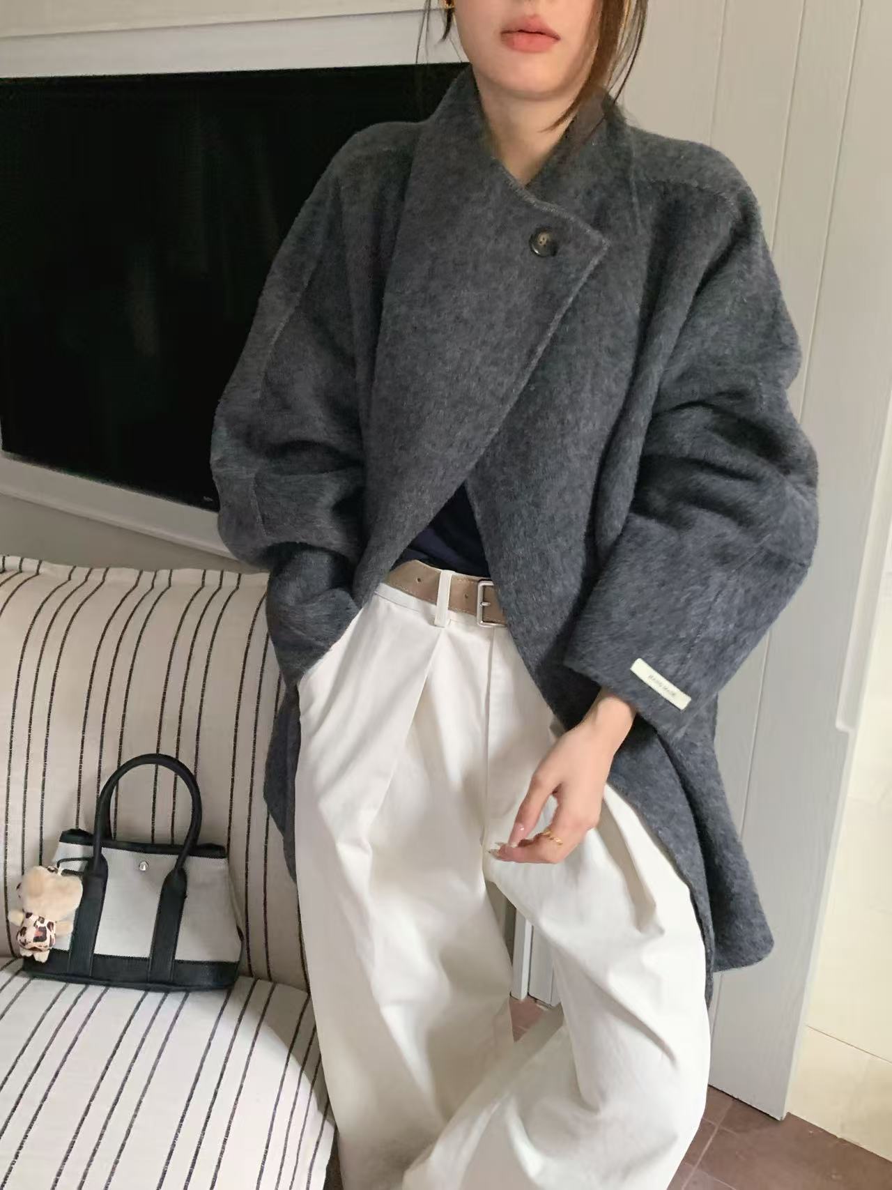 2025新款轻奢小众短款系带羊毛大衣气质时尚秋冬氛围感毛呢外套