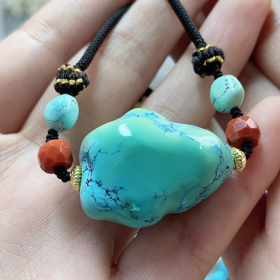 未镶嵌绿松石珠宝奇石