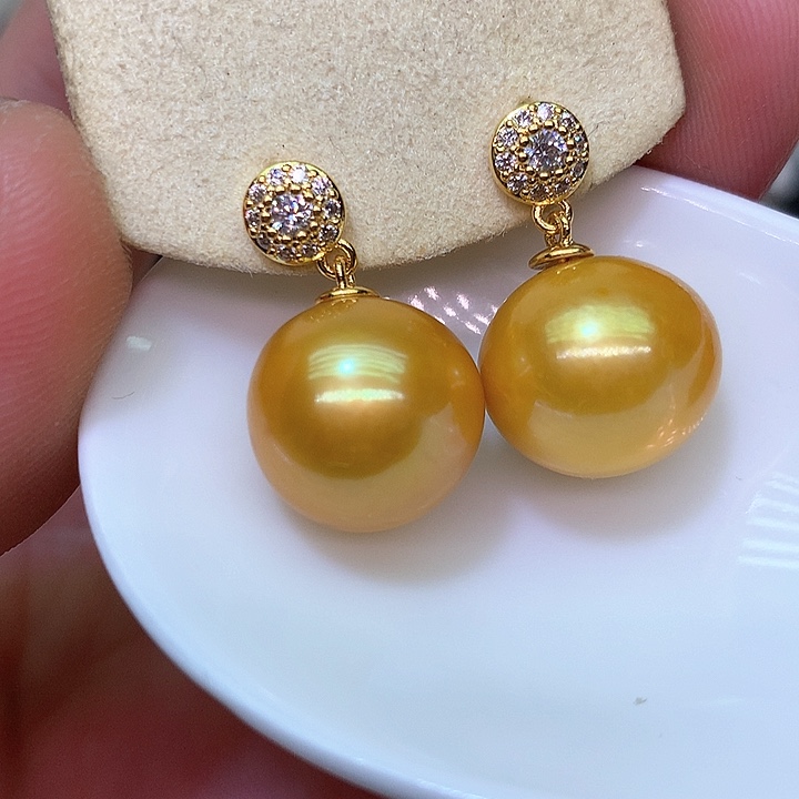 银S925镶嵌耳饰淡水珍珠