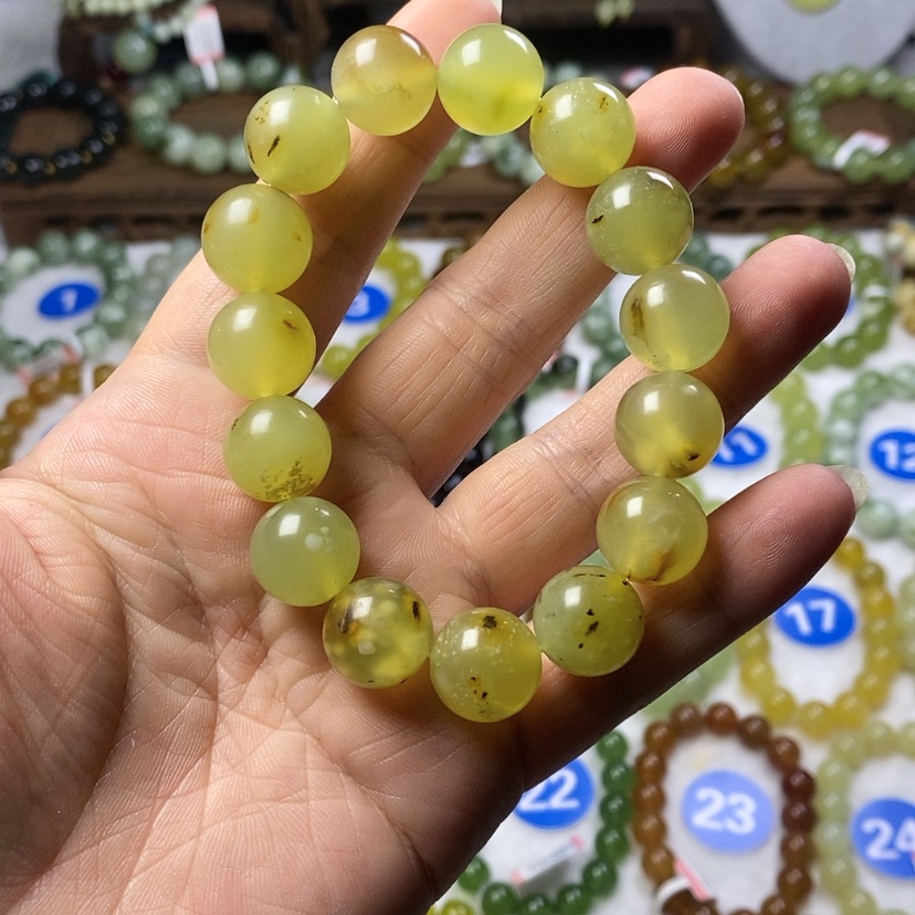 【闪购商品】蛇纹石玉手串未镶嵌卡14