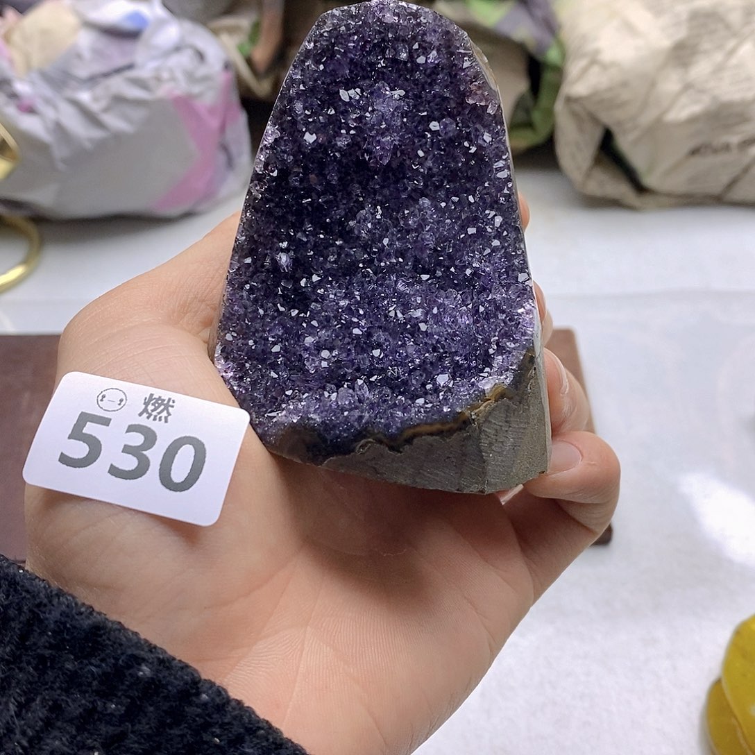 紫晶大型摆件（非配饰）未镶嵌