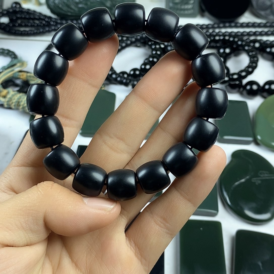 和田玉手链未镶嵌涟*