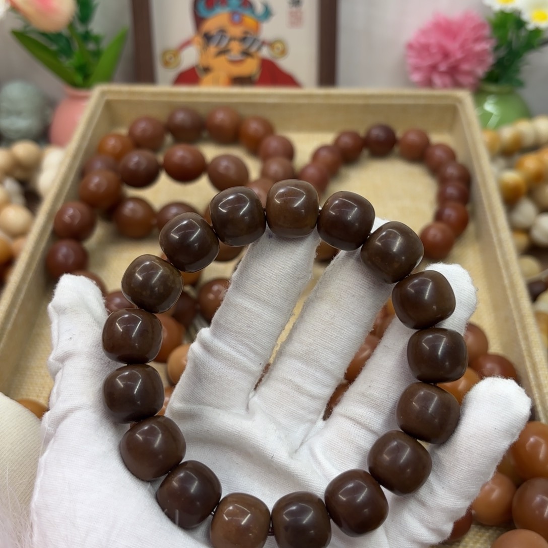 菩提根/象牙果吊坠15+干磨瑕疵落地果糖油095