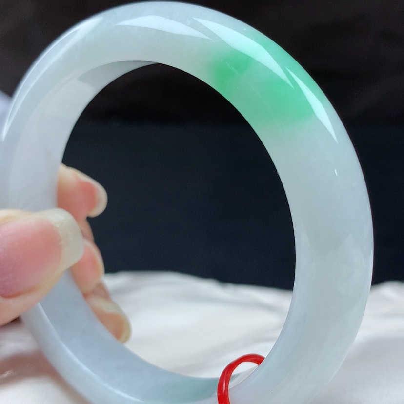 【闪购商品】翡翠手镯未镶嵌96810，