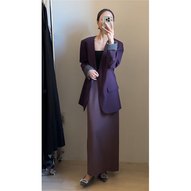 新款2025年超火爆款春装搭配一整套职业休闲紫色西装外套套装裙