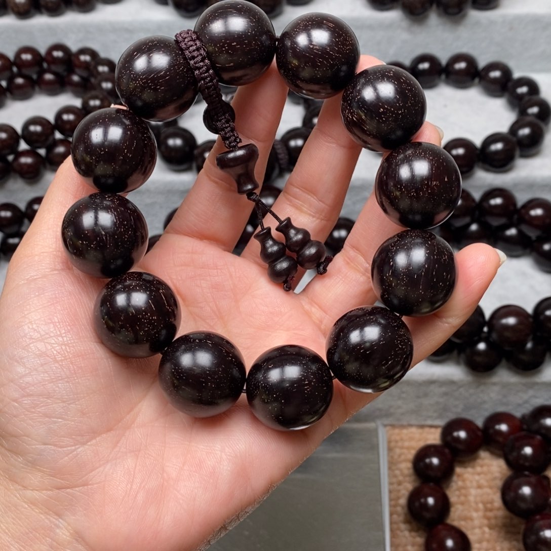 檀香紫檀（小叶紫檀）2.0满