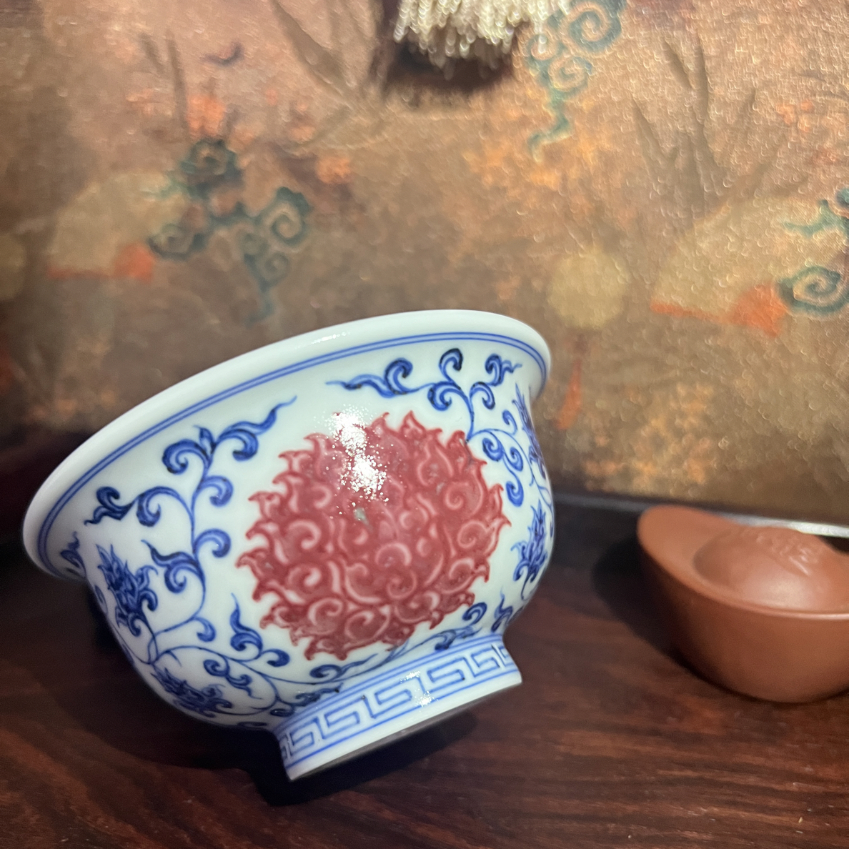 查窑 青花釉里红金刚莲压手主人杯纯手工