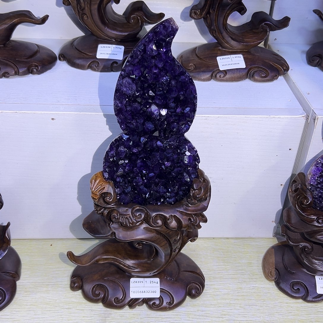 未镶嵌大型摆件（非配饰）紫晶