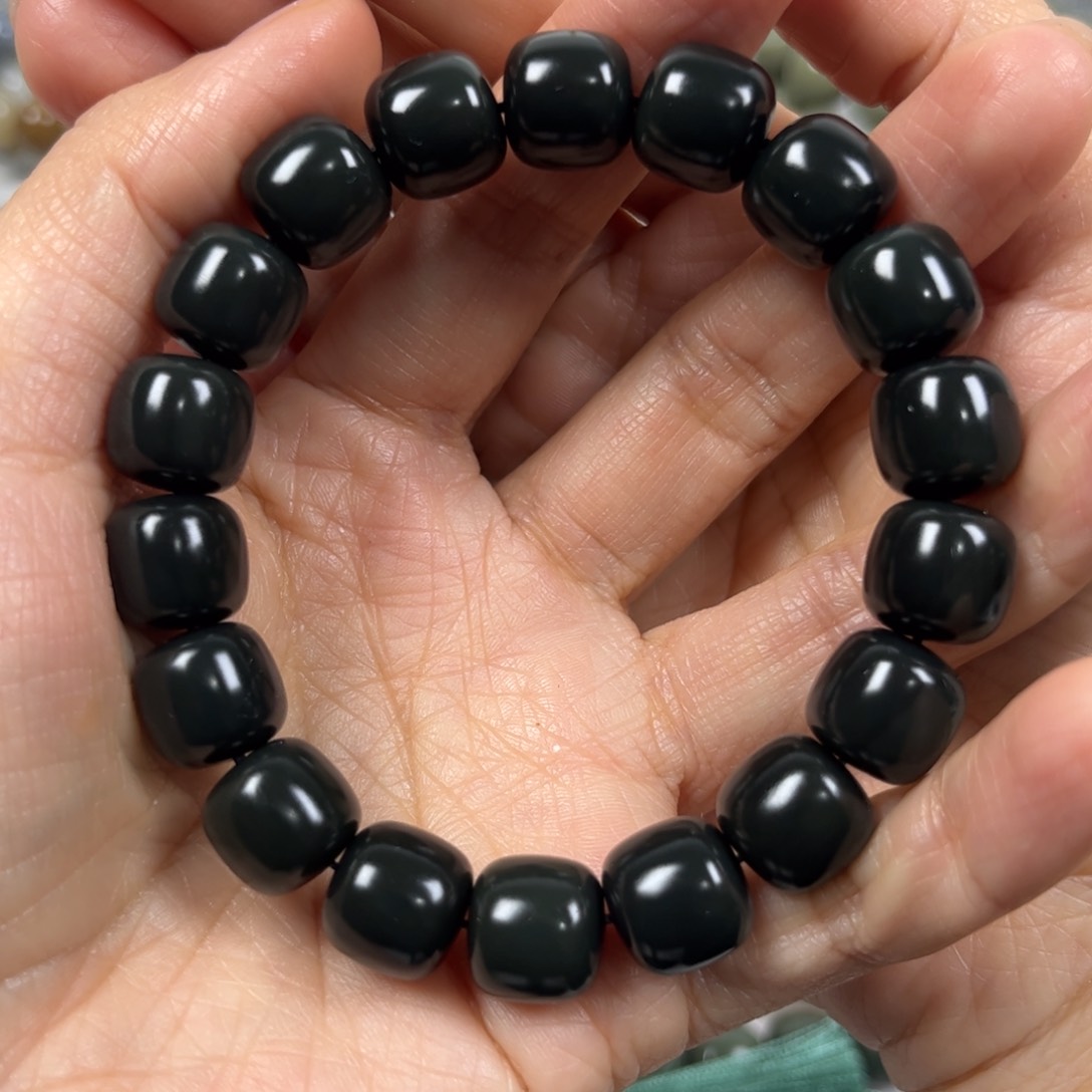 和田玉手链未镶嵌卡12老形珠珠宝级