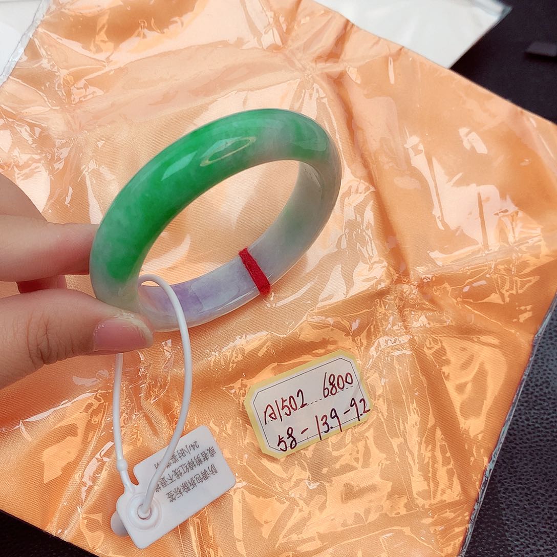 翡翠手镯未镶嵌天然缅甸翡翠A货
