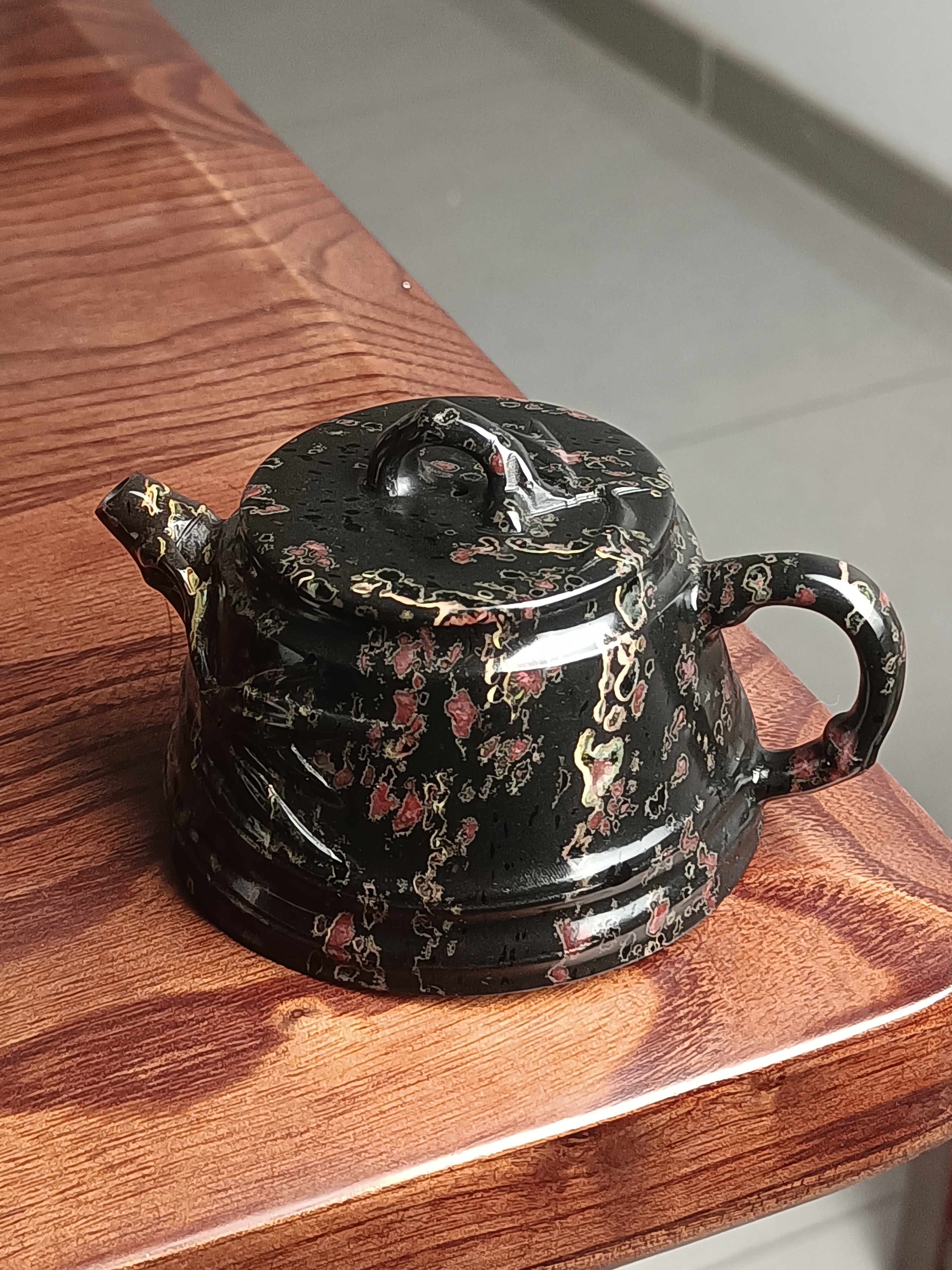 纯手工安山岩玉雕刻精美创意泡茶器